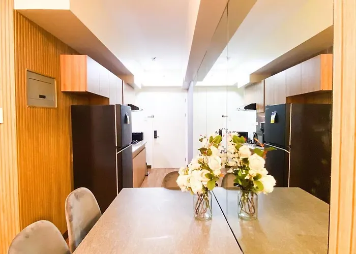 Prisma Residences - 1 Bedroom Paid Parking & Kitchen Near Bgc *
